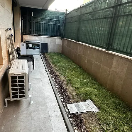 Cosy Spot With Private Garden Sofia